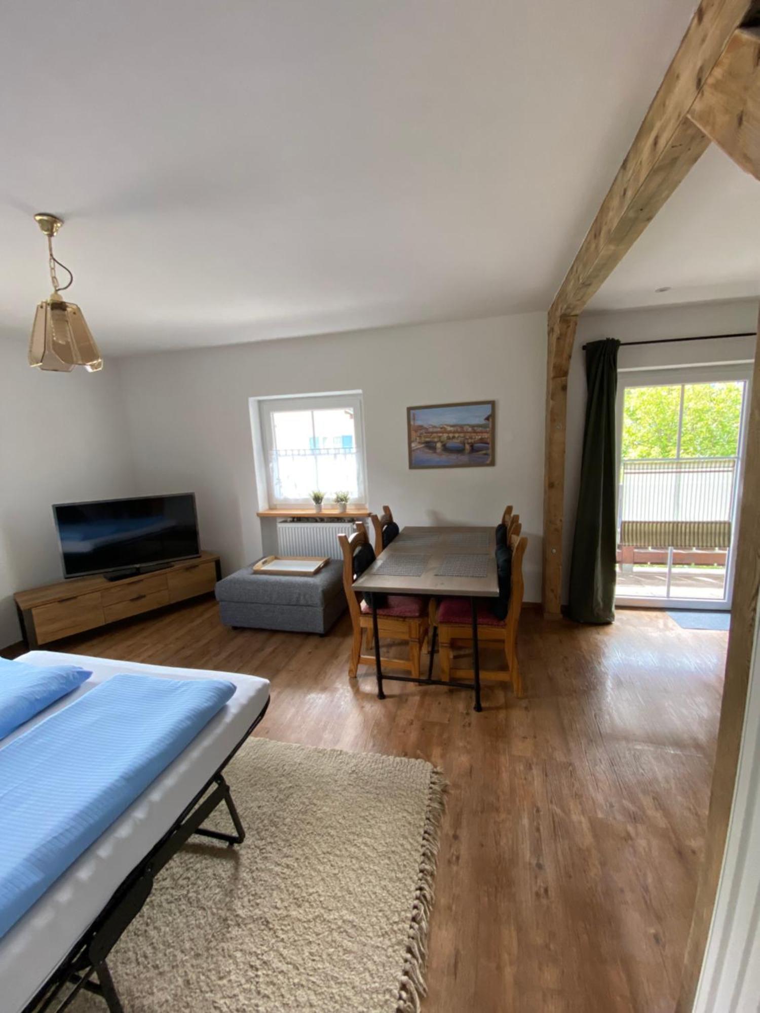 Ferienwohnung Im Herzen Von Garmisch Exteriör bild