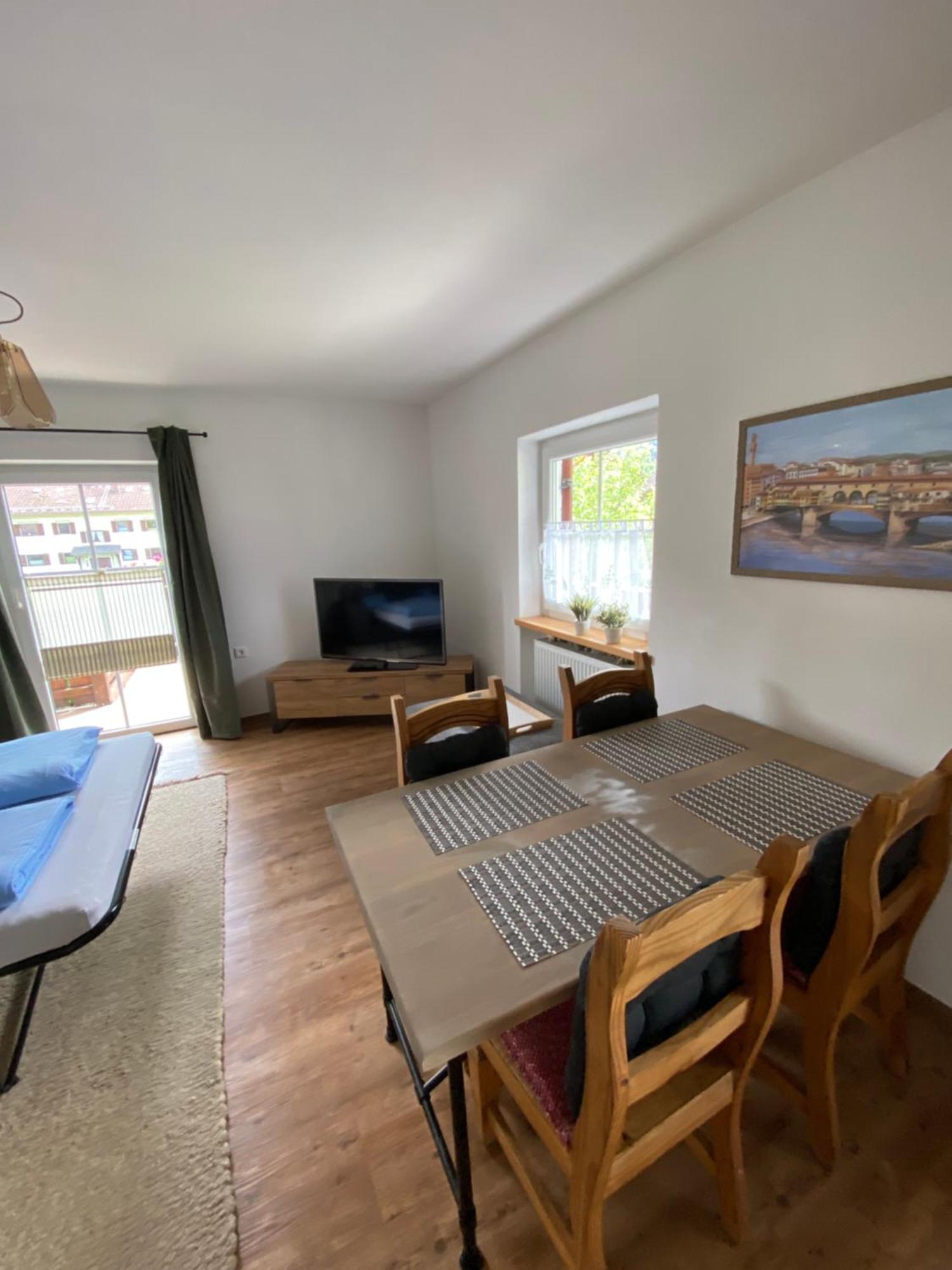 Ferienwohnung Im Herzen Von Garmisch Exteriör bild